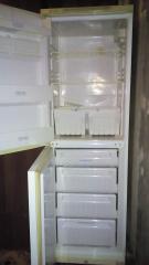 Продам б/у двухкамерный холодильник Stinol 103