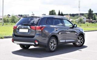 Продам автомобиль MITSUBISHI OUTLANDER 2015 г.в Фото 3