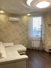 Здаю в оренду стильну трикімнатну квартиру