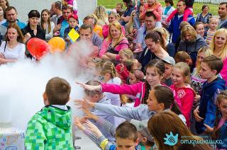 Невероятные эксперименты на ДР ребёнка в Могилеве Фото 2