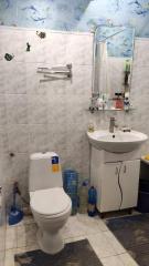 Продам 2-к. квартиру-сталінку, 4/5, метро 5 хв Фото 2