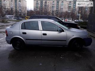 Аренда Opel Astra седан G 2001. 1,6 Фото 3