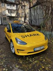 Потрібен водій на Tesla в Одесі. Відчуй швидкість майбутньог Фото 2