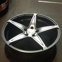 Диски литые Sakura Wheels R17 Фото 2
