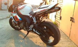 Спортбайк Honda FIREBLADE CBR1000RR Фото 4