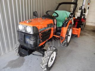 Kubota B72D минитрактор Фото 3