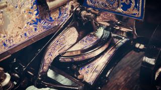 Дорогой VIP подарок Пулемет Максим расписанный вручную золот Фото 2