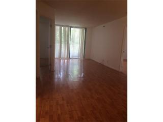 Квартира в Авентуре на берегу залива Фото 4