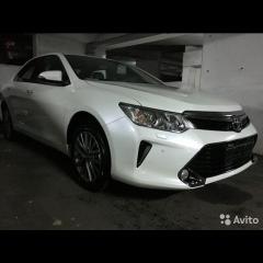 Toyota Camry Фото 4