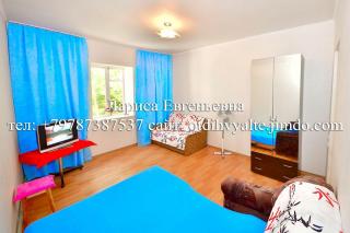 Сдам 1 к. квартиру в центре Ялты, мангал, парковка, до 5 чел Фото 2