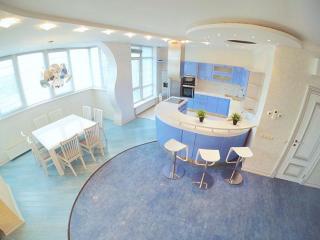 Трех комнатная Vip квартира в элитном жк Фото 2