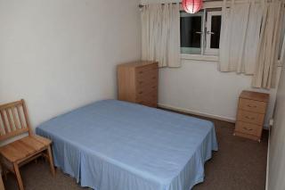 E16 Canning town double room. For Single/Couple. ASAP Фото 4