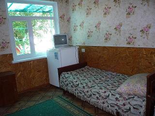 Сдаю комнаты в частном доме в центре Феоодосии Фото 3