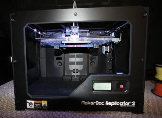 Makerbot Replicator2 3d принтер Фото 2