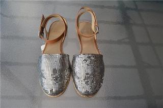 Босоножки Stuart Weitzman Armor Silver Slide Sandals, оригин Фото 3