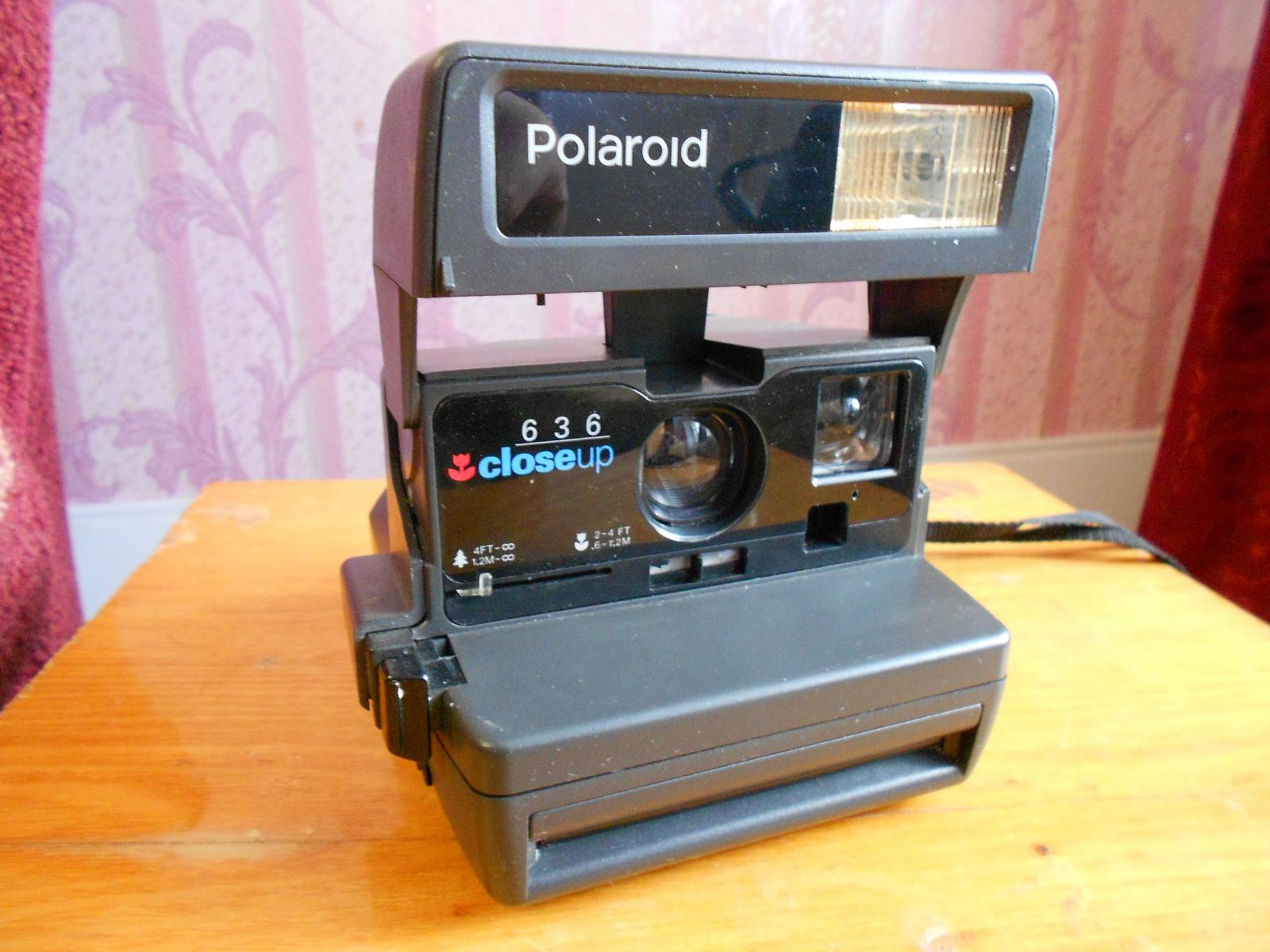 Polaroid 636 closeup. Скупка полароид. Polaroid 636 closeup фотографии с него. Значок цветка у Polaroid 636 closeup. Фото Polaroid 636 closeup фото спереди.